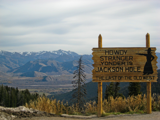 August_iStock-507309204